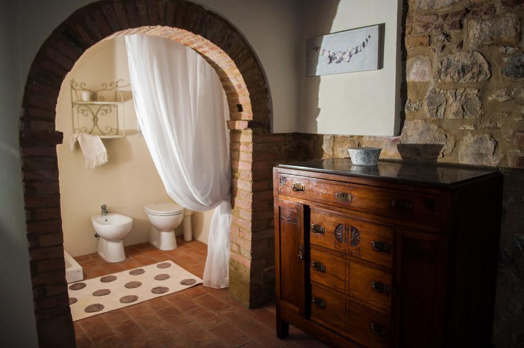 Le Capanne Country Relais & Spa Volterra Bilik gambar